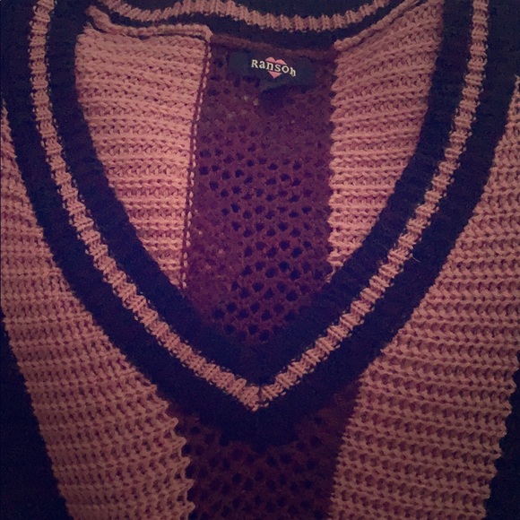 Cropped Knitted Long Sleeve - Picture 1 of 2